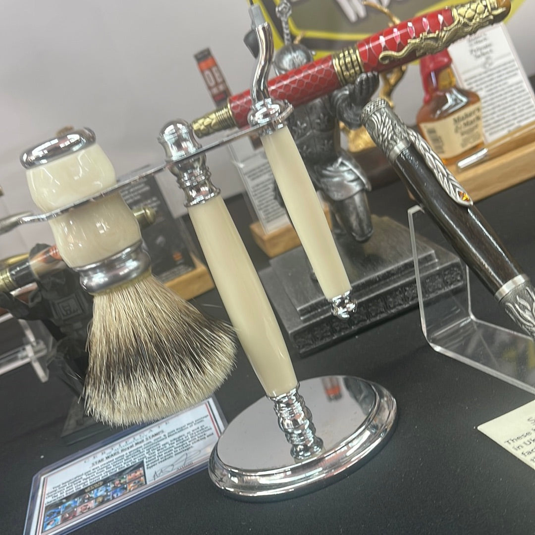 Mach 3 razor handle and soap brush