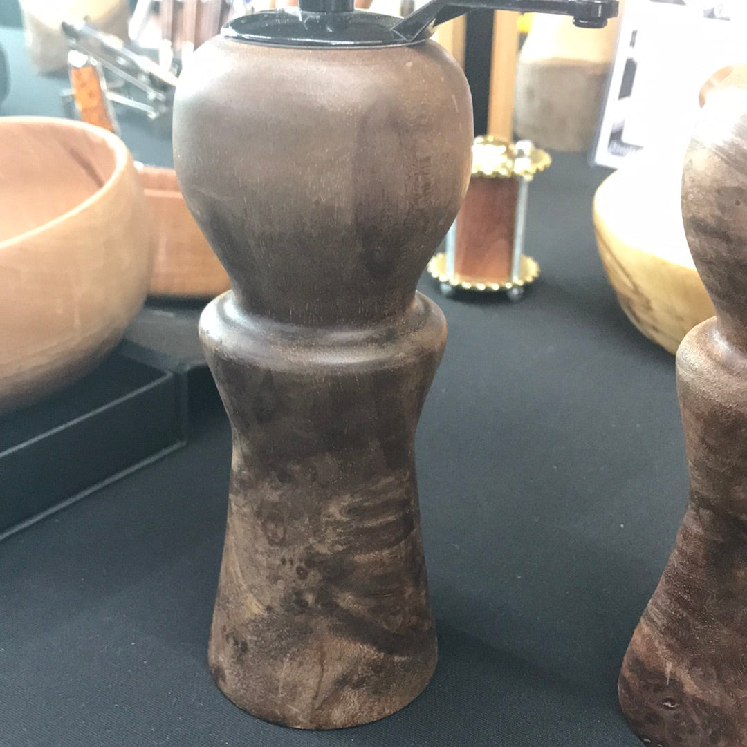 Salt And Pepper grinders