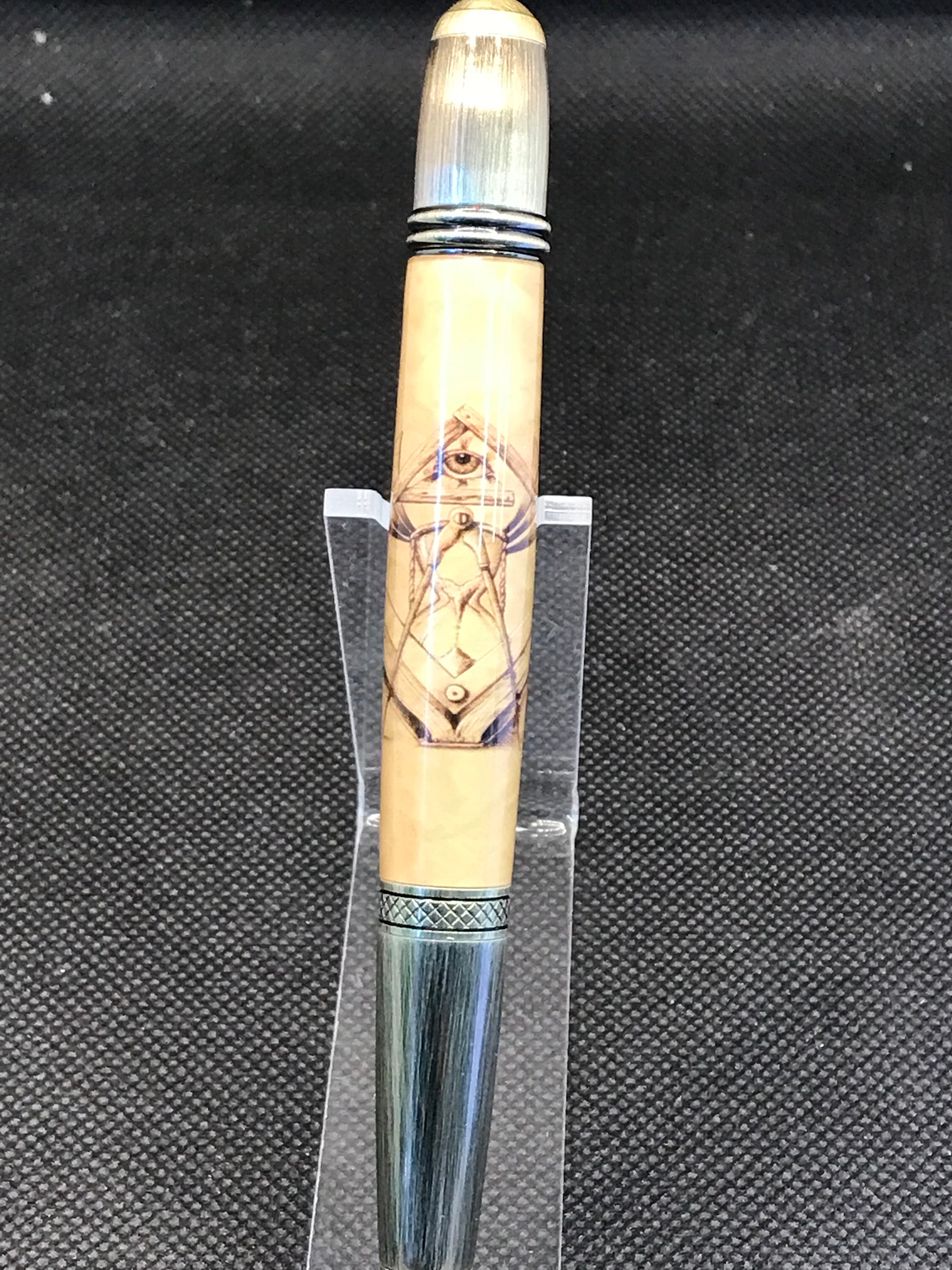 Masonic pen